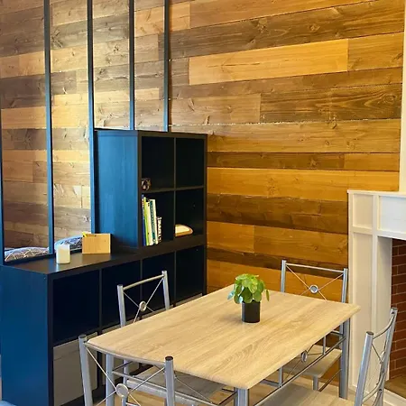 Chaleureuse Echappee : Commodites, Calme, Confort Apartment Angers