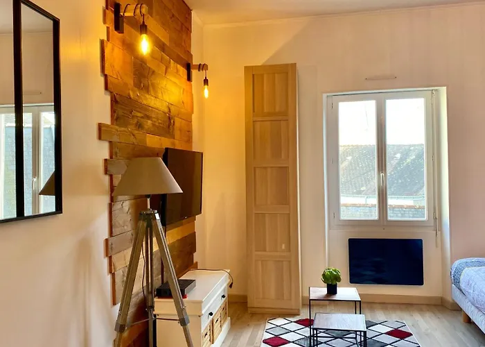 公寓 Chaleureuse Echappee : Commodites, Calme, Confort *